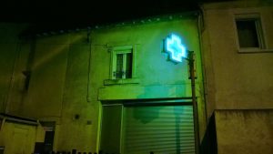 La pharmacie de garde est un service essentiel pour les personnes qui ont besoin de médicaments en dehors des heures d&rsquo;ouverture normales. Cependant, il existe des conditions particulières pour les pharmacies de garde la nuit. Dans cet article, nous allons [&hellip;]