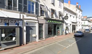 Pharmacie des grands près à Montluçon