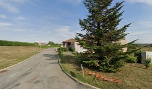 DAE – Défibrilateur Automatique Externe à Saint-Symphorien-d'Ancelles