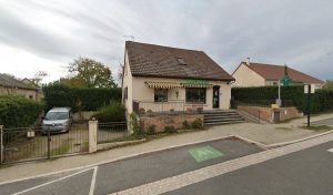Pharmacie Niedzuviecka à Besson