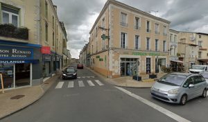 Jamoneau à Neuville-de-Poitou