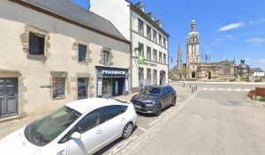 PHARMACIE HOUEIX à Pleyben