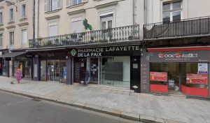 PHARMACIE DE LA PAIX à Laval