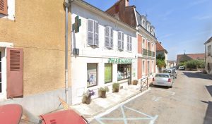 Pharmacie à Coulanges-la-Vineuse